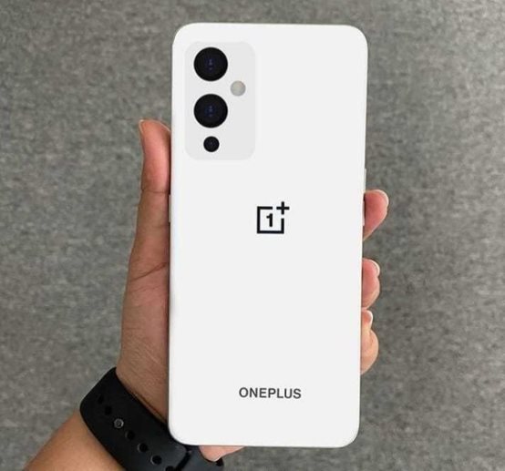 一加9 Pro手機參數曝光：搭載驍龍675，配備3K顯示屏