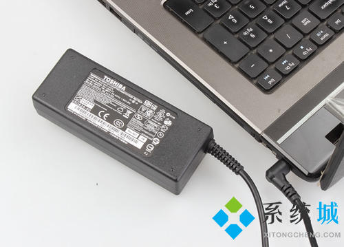 筆記本一直插著電源對電池好嗎 不需要使用筆記本電腦時需要拔電源嗎