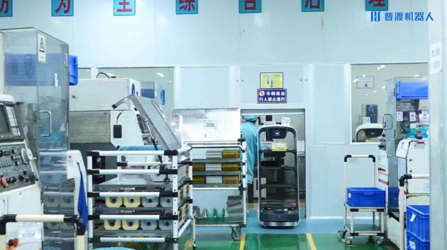 普渡機器人亮相深圳衛視，助力綠色低碳技術創新