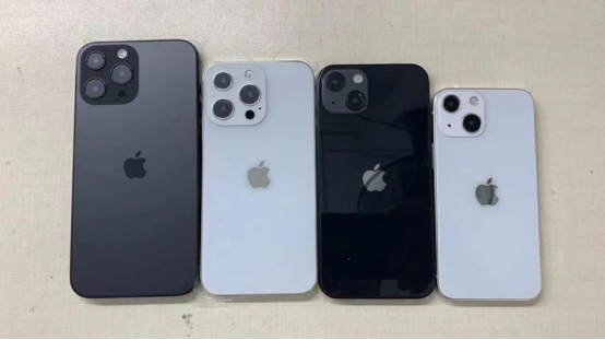 蘋果iPhone13系列樣板機曝光:“大凸起”模組,全新鏡頭布局