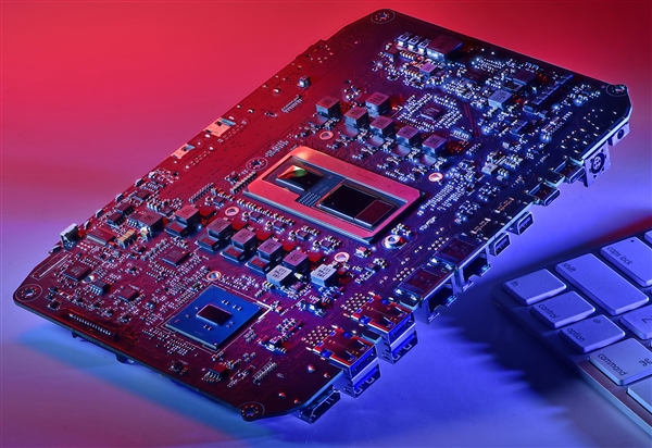 Intel+AMD唯一合體處理器復活：將支持Windows 1
