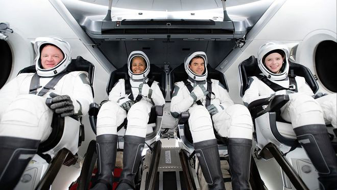 蘋果 iPhone、Apple Watch 等將隨 SpaceX 上天,參與健康研究