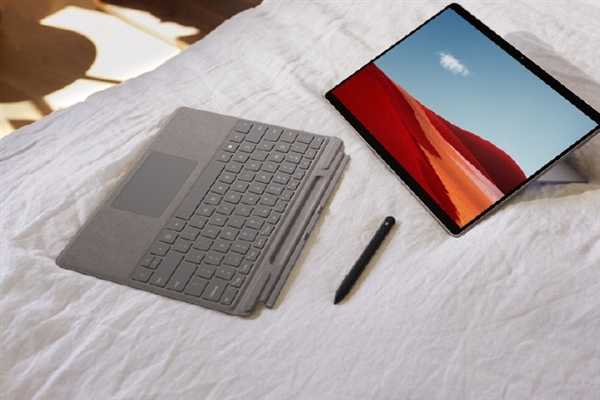 蘋果M1成業界榜樣 消息稱微軟也在自研SoC處理器：Surface先行