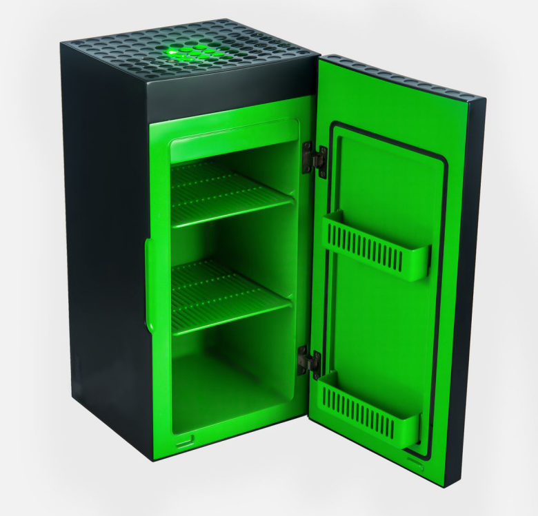 Xbox Series X 同款迷你冰箱預售火爆,微軟:并非限量款,正在加緊生產