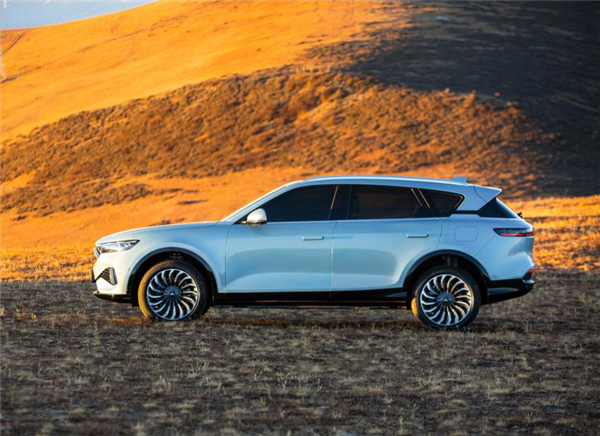 嵐圖第二款車型廣州車展亮相!或定位MPV 增程/純電都有