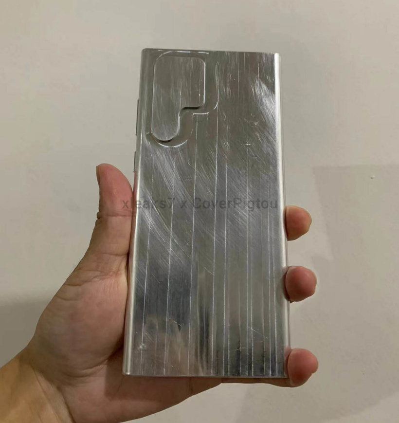 消息稱三星已開始生產 Galaxy S22 系列的零部件，以避免缺芯導致延遲發布