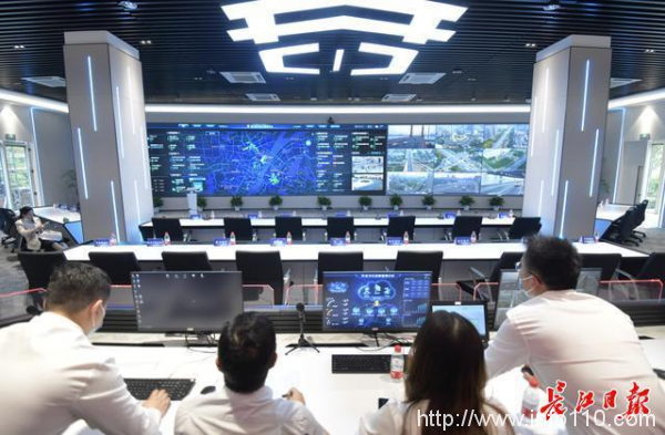 武漢數字新基建集約建設三鎮共享 人工智能計算中心、武漢云、中金數據中心隔江相望